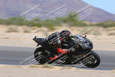 media/Oct-01-2023-SoCal Trackdays (Sun) [[4c570cc352]]/Turn 7 Inside (11am)/